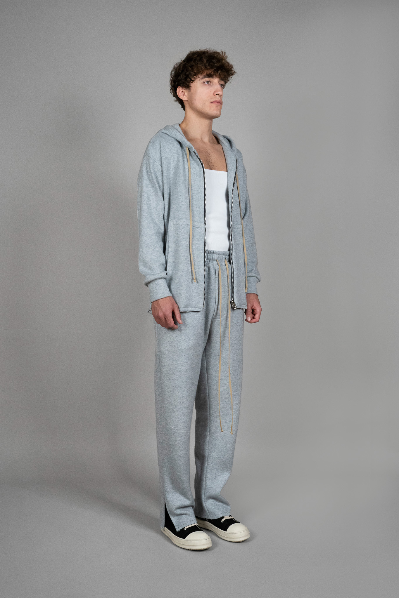 Pantaloni din Bumbac si Lana albastri, vedere din diagonala, marime XS S M L XL