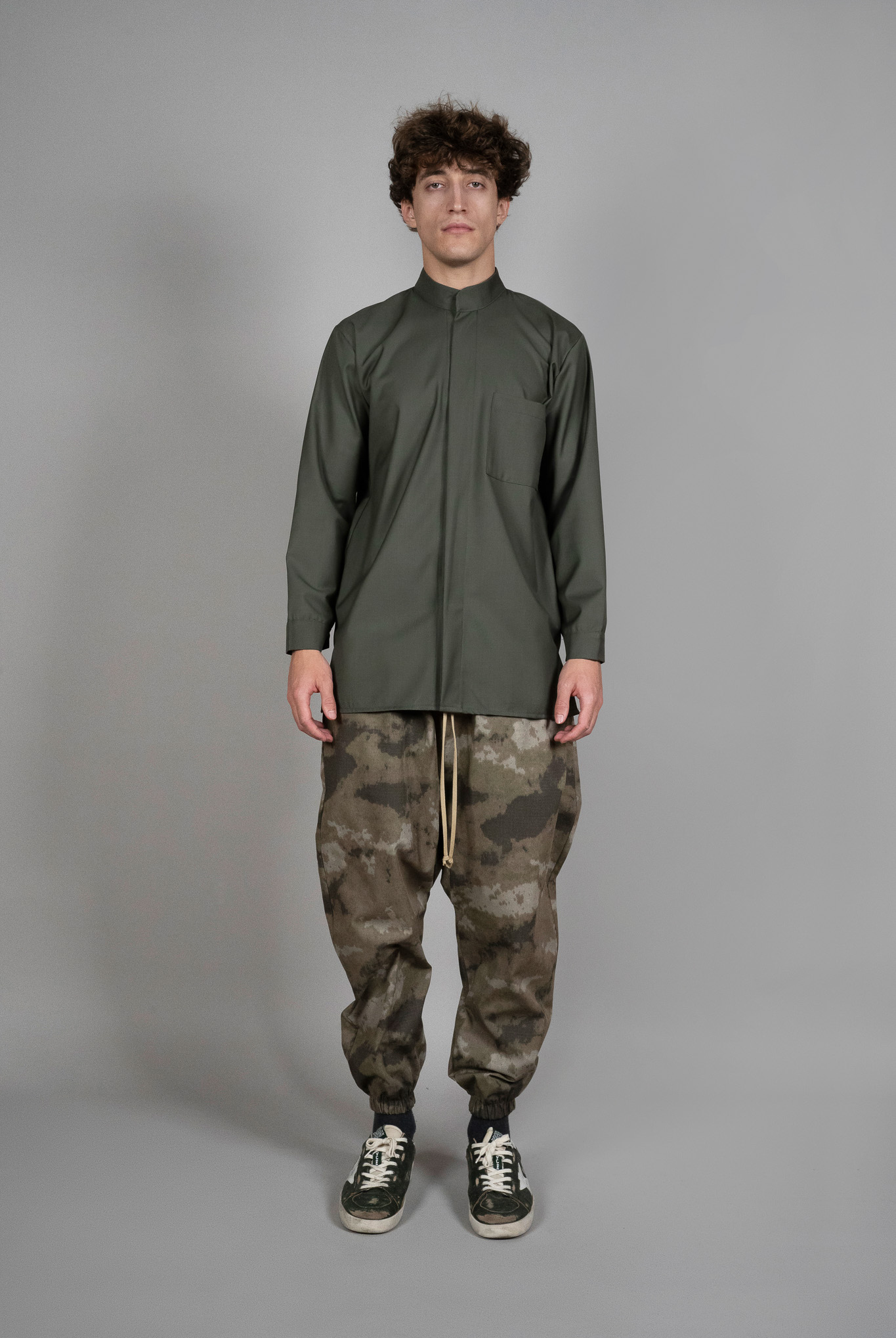 Pantaloni Imprimeu army, vedere din fata, marime XS S M L XL