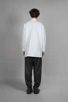 Camasa alba Relaxed-Fit, vedere din spate, marime XS S M L XL