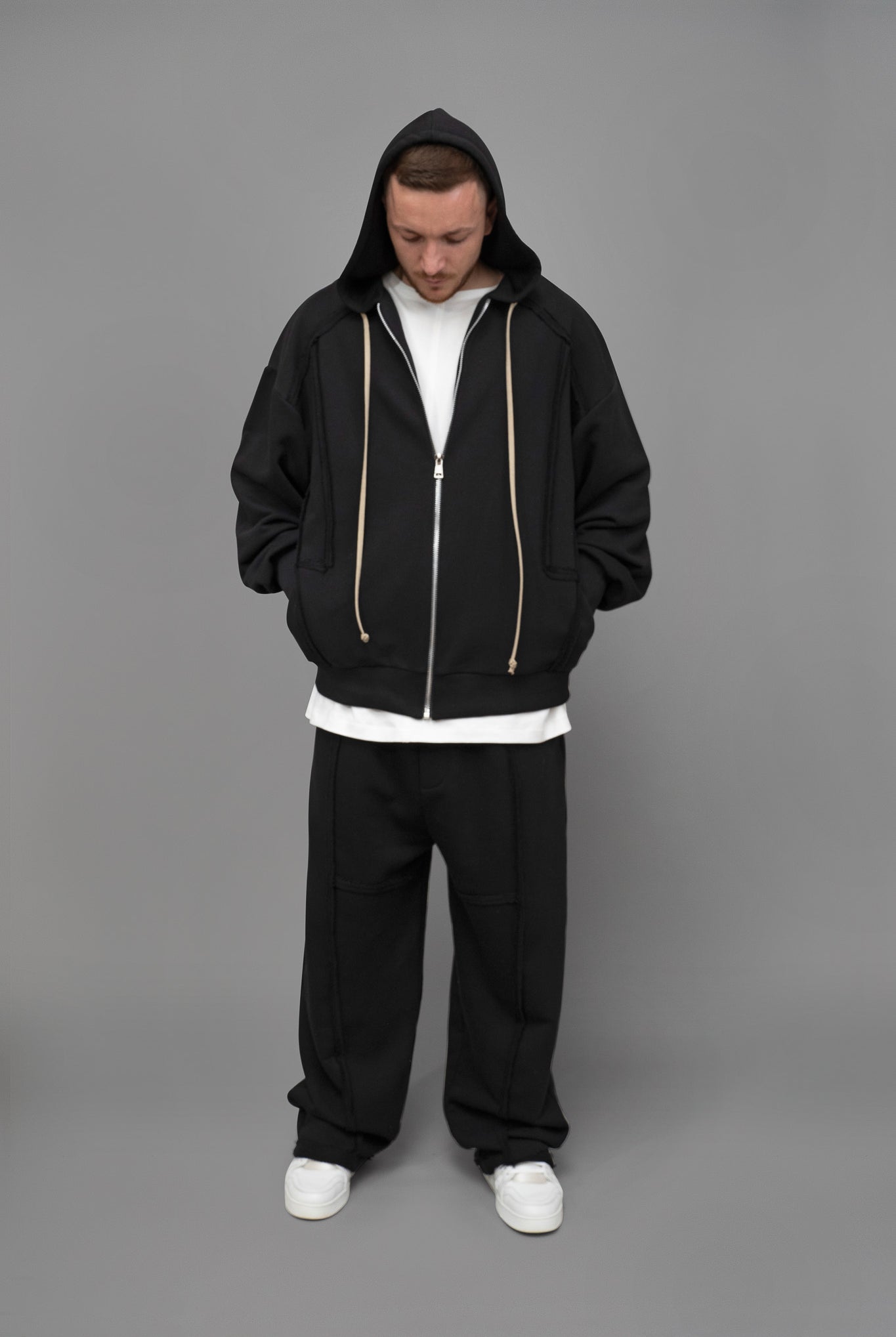 Hanorac barbati negru oversized din bumbac, vedere din fata