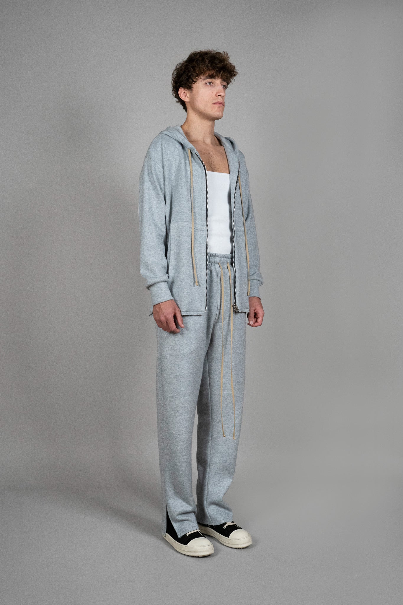 Hanorac albastru din Bumbac si Lana, vedere din diagonala, marime XS S M L XL